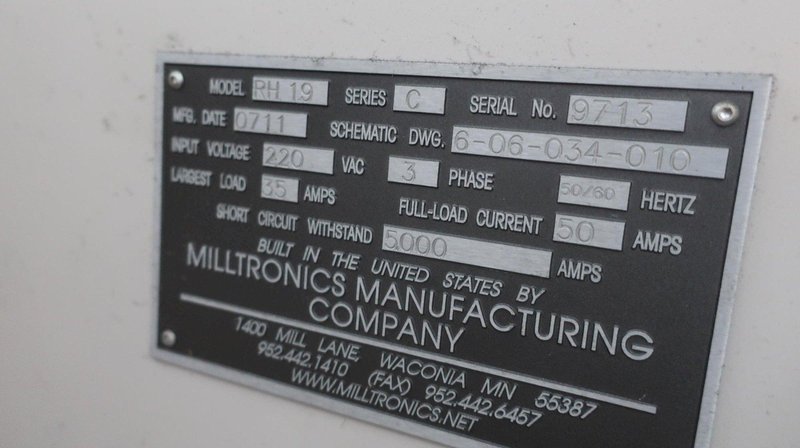 Milltronics RH-19 CNC Vertical Rigid Head Bed Mill, Year 2011