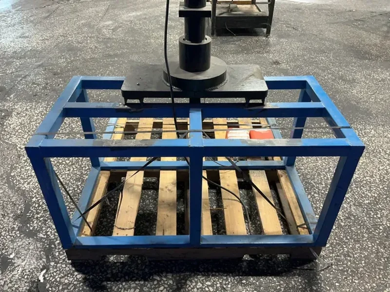 BRANSON ULTRASONIC WELDER   -  2000IW