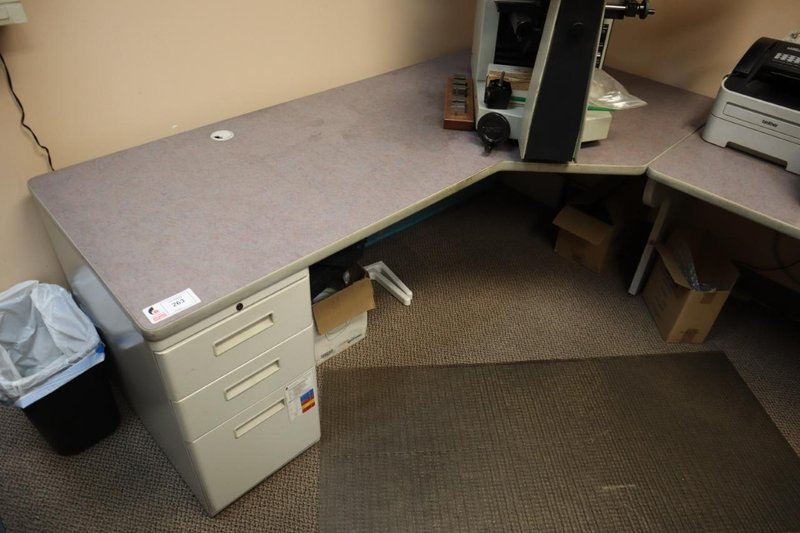 Corner Desk - 2 Piece - NO CONTENTS- Auction Item