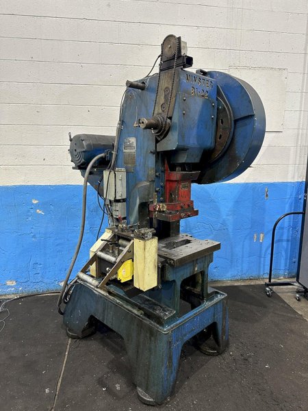 19&quot; X 84&quot; LEBLOND MAKINO ENGINE LATHE: STOCK #74768: STOCK #77809