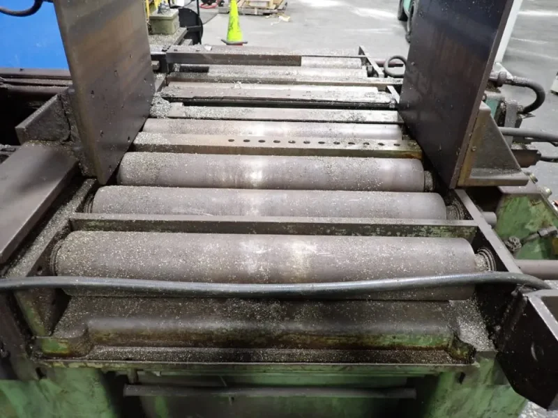 DOALL 26" THROAT VERTICAL BAND SAW  -  TF-2430SA