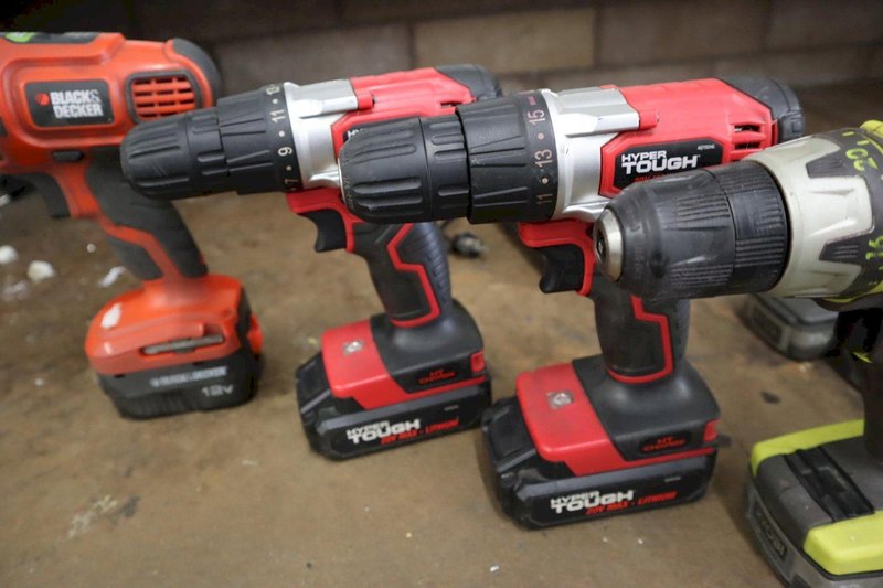 Cordless Drills, Assorted Brands, Ryobi, Hyper Tough, Black and Decker- Auction Item