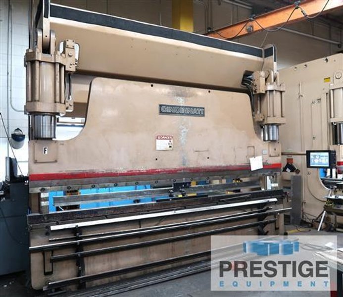 Cincinnati CBII 350 Ton x 14&#039; 3-Axis CNC Press Brake With 2015 PC Based Control Upgrade