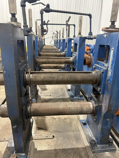 16 STAND x 3" X 18" ROLL SPACE BRADBURY MODEL #430 U-JOINT DRIVE ROLLFORMER: YOBRO #25254