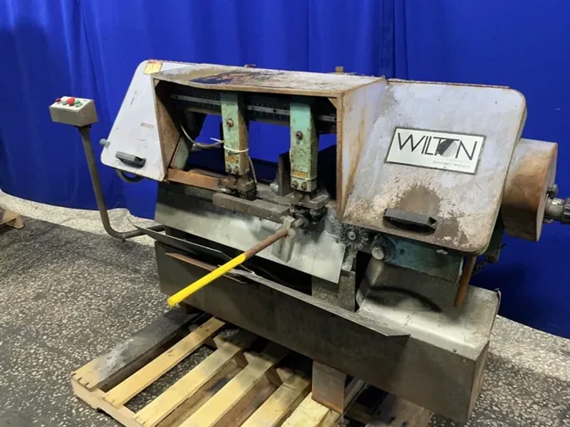 WILTON MACHINERY 17" X 10" HORIZONTAL BAND SAW  -  7020
