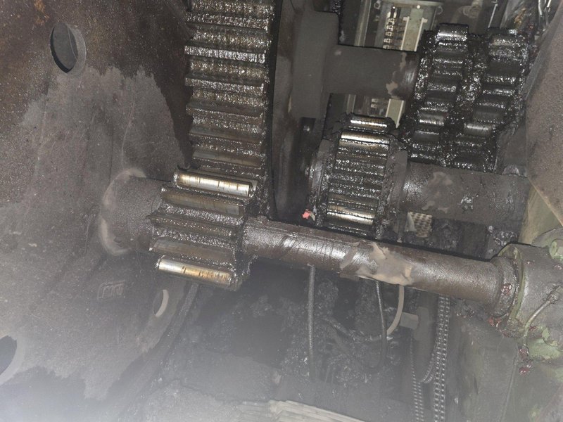 8' X 1/2" BERTSCH INITIAL PINCH 3 ROLL MECHANICAL PLATE ROLL: YOBRO #25159