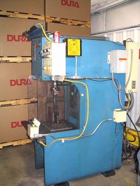 25 Ton Neff Hydraulic Press