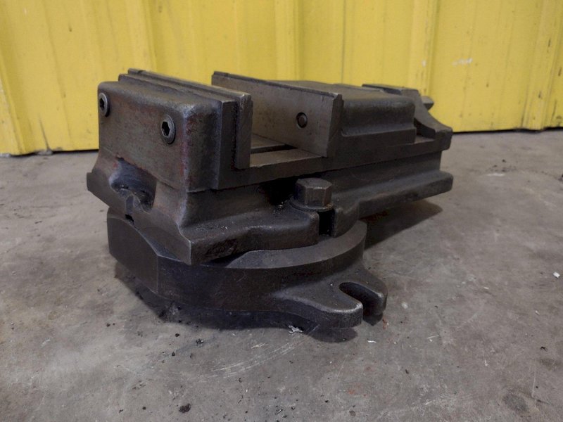 SWIVEL MACHINE VISE: STOCK 17853