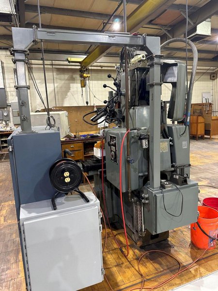 Moore G18 CNC Jig Grinder