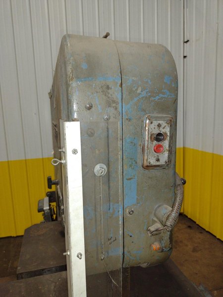 36" DOALL MODEL #V-36 VERTICAL BAND SAW: STOCK #18402