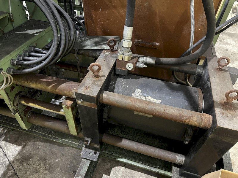 HERTWICH ENGINEERING MODEL #HE-300-30/A SWARF PUCK BRIQUETTER PRESS MACHINE: STOCK #23344