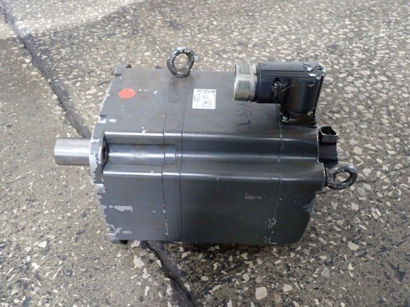 SIEMENS 5000 RPM SERVO MOTOR  -  1FK7103-2AF71-KH1