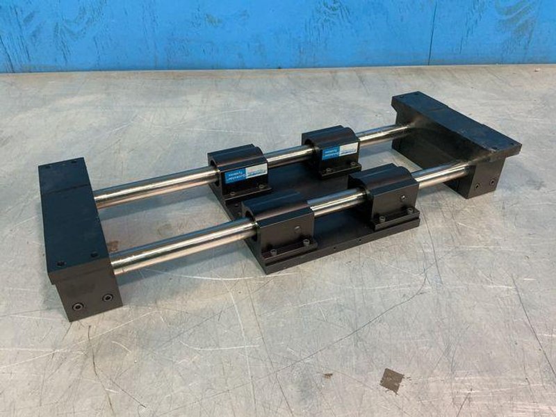 THOMPSON INDUSTRIES 9” X 9” LINEAR MOTION PLATE   -  2AA16AXBL