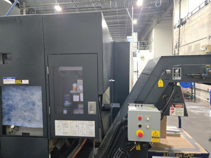 Used 2011 Makino a51nx CNC Horizontal Machining Center For Sale