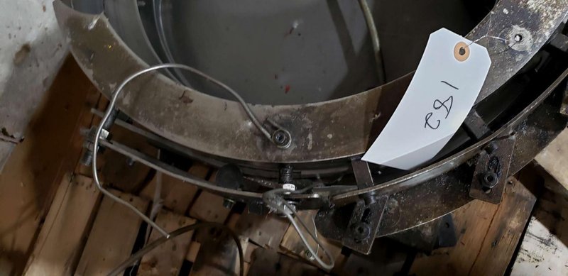 21″ CW Feeder Bowl