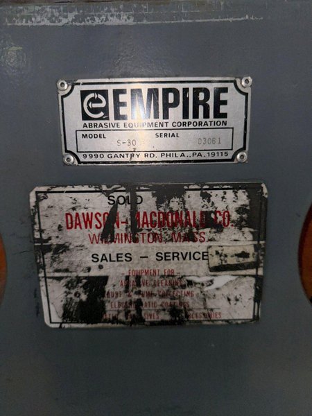 EMPIRE ABRASIVE EQUIPMENT S-30 SANDBLAST CABINET EQUIPMENT USED