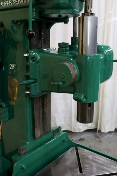 28&#039; CINCINNATI SINGLE SPINDLE DRILL: STOCK #73120