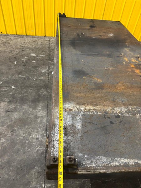 108&#039; X 48&quot; HYDRAULIC LIFT TABLE: STOCK #23555