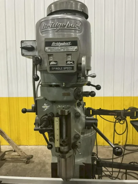 BRIDGEPORT Knee Mill - Michigan, USA - $7,950.00