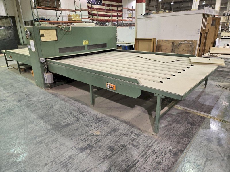 EQUIPMENT INC DC 100 CORRUGATED CONVERTING INDUSTRIAL PAPER CUTTER. STOCK # 0772226
