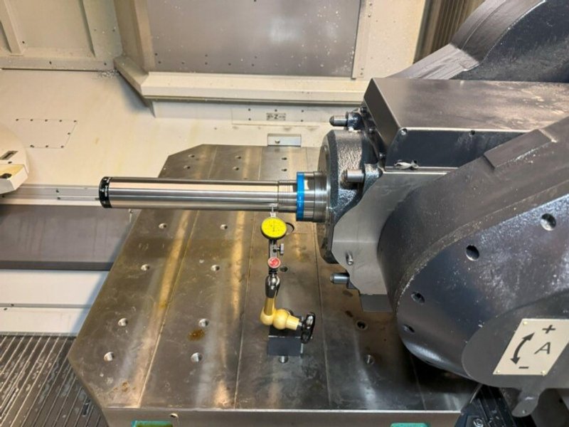 MAKINO MAG1 5 AXIS HMC - 97 Cutting Hours