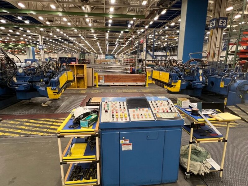 L&amp;F CNC 1000 Ton Longitudinal Stretch Forming Machine