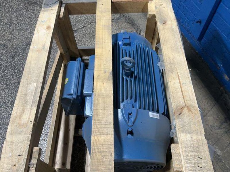 WEG 40 HP MOTOR   -  T04018ET3H324T-W22