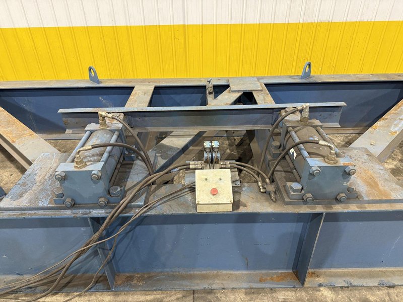 250 TON X 21' CAMBCO HYDRAULIC BEAM CAMBERING / BENDING MACHINE: YOBRO #24412