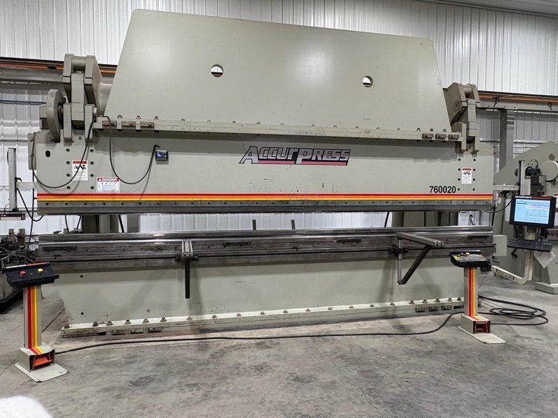 600 ton x 20′ AccurPress 760020 CNC Press Brake, 1999 – w/ upgraded ETS3000