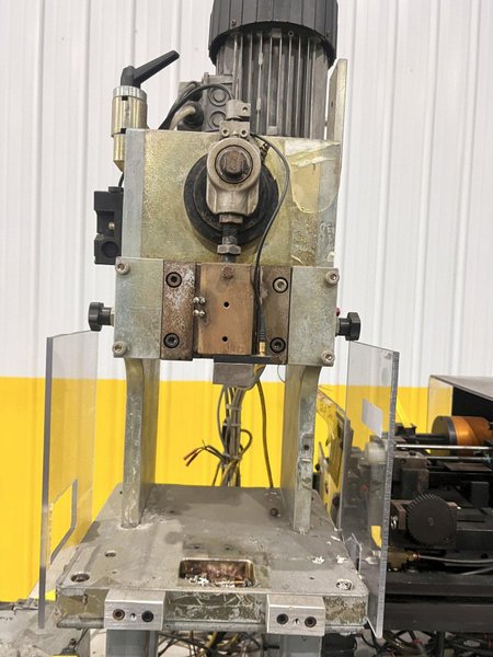 CUSTOM TERMINAL PRESS: STOCK #20105