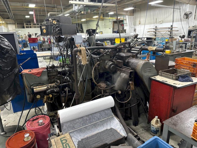 Cincinnati Model 2 OM Centerless Grinder