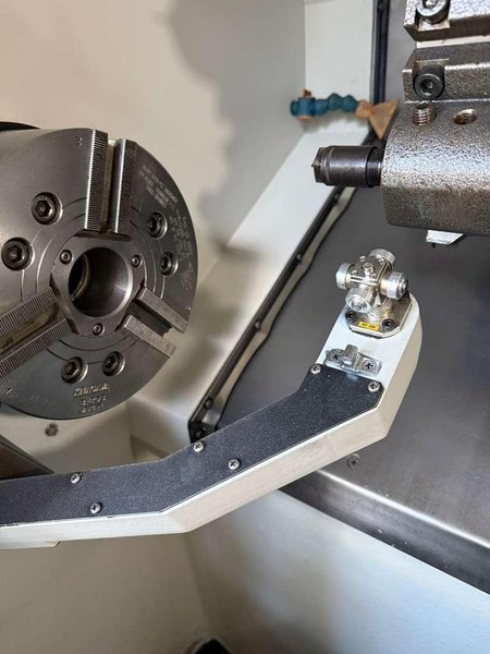 Takisawa TCC-2000 L3 CNC Turning Center – Lathe