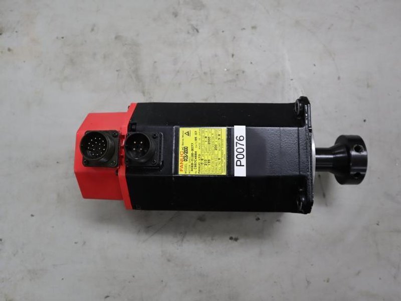 Used Fanuc AC6/2000 Servo Motor; 0.6 kW A06B-0126-B077