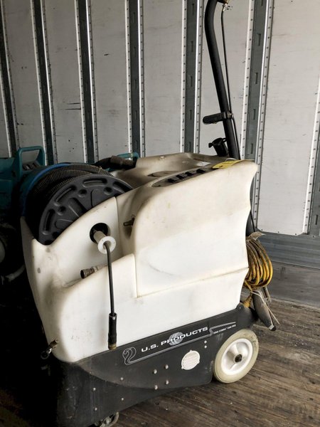 US PRODUCTS MODEL KING COBRA 1200 PRO CARPET CLEANER: STOCK #13997