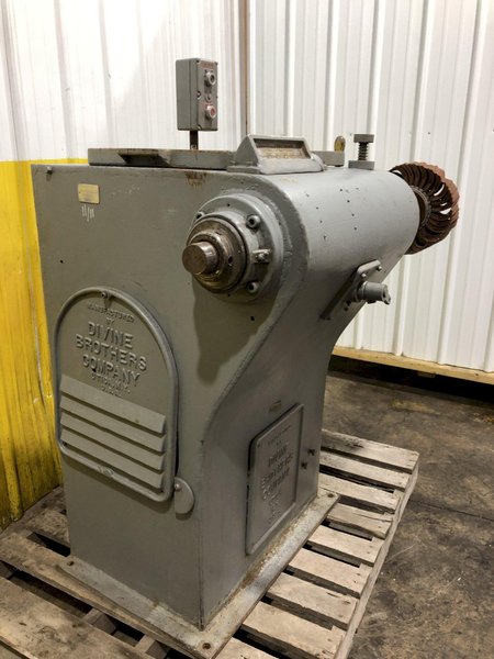 DIVINE BROTHERS MODEL #VCSV-7 BUFFER FINISHING MACHINE: STOCK 13399