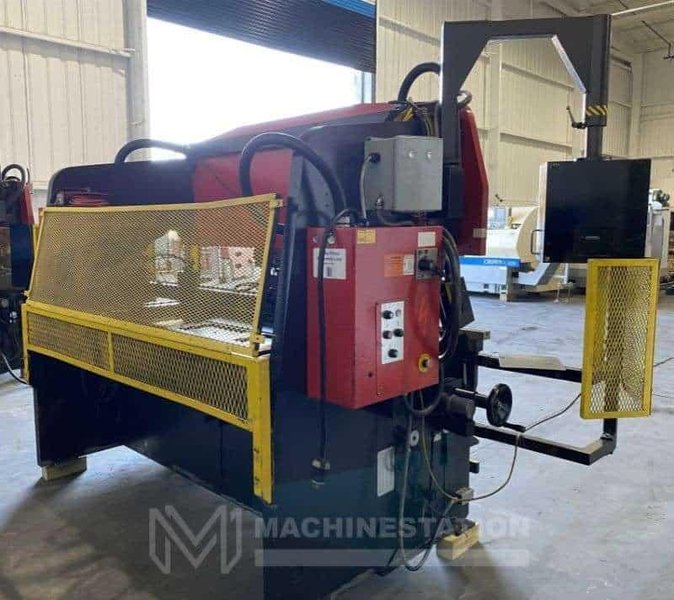Amada RG-80 CNC Press Brake