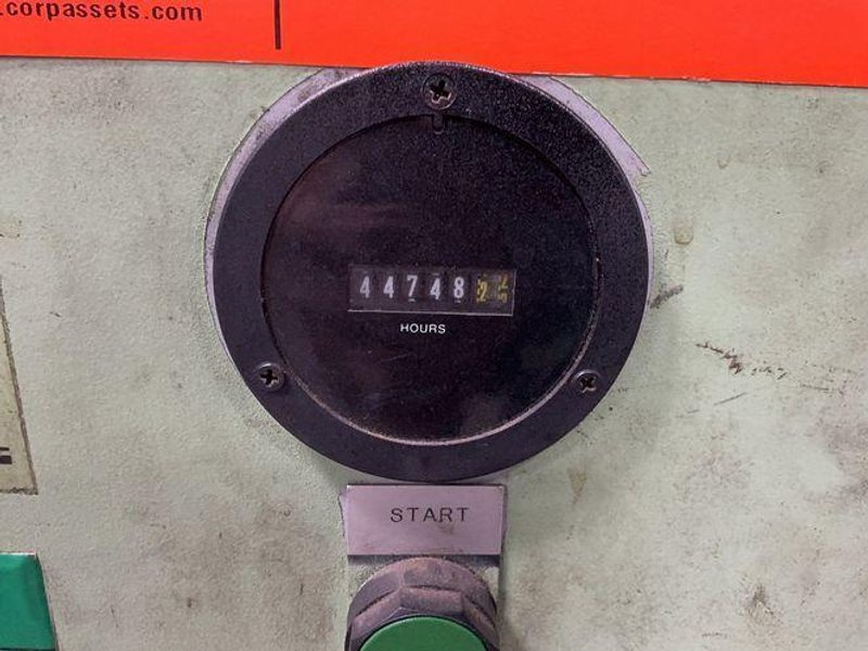 SULLAIR VACUUM PUMP  -  VS-12