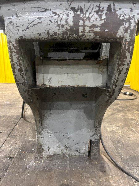 BLISS #94 HORN PUNCH PRESS: YOBRO #24483