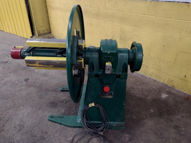 2500 LBS  x 18&quot; LITTELL MODEL #25 PULL OFF COIL REEL UNCOILER: STOCK #16503