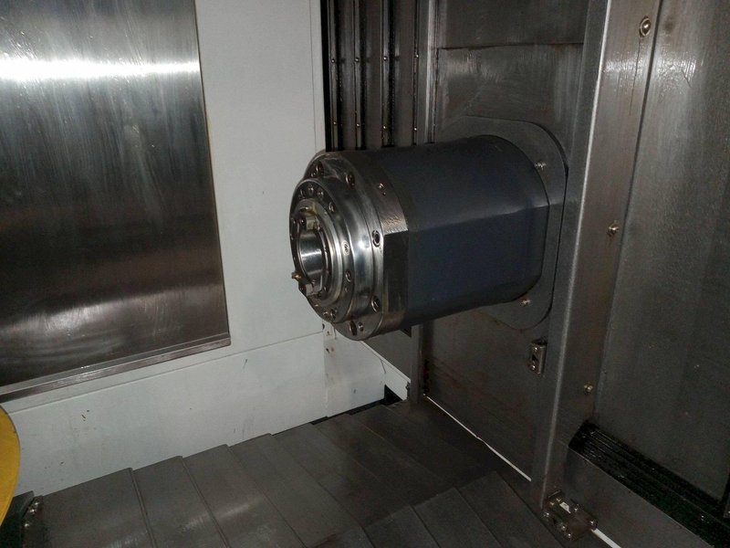 Averex HS550K, Dual Pallet HMC, 2018 Showroom Machine, Never Cut A Chip, Parts Warranty and Factory Install Apply.