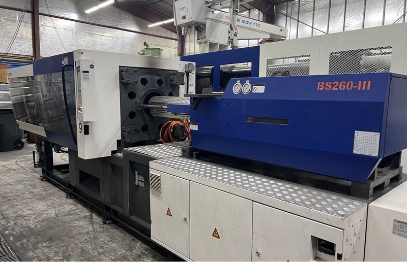 290 Ton Servo-Hydraulic • 28.23 oz Shot Borche BS260-III