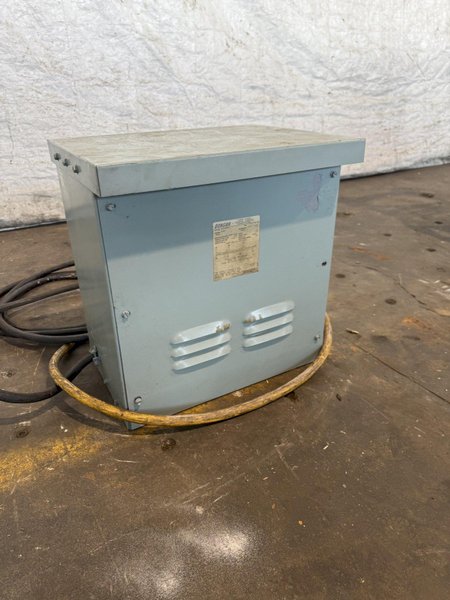 7.5 kVA DONGAN TRANSFORMER. STOCK # 0672725