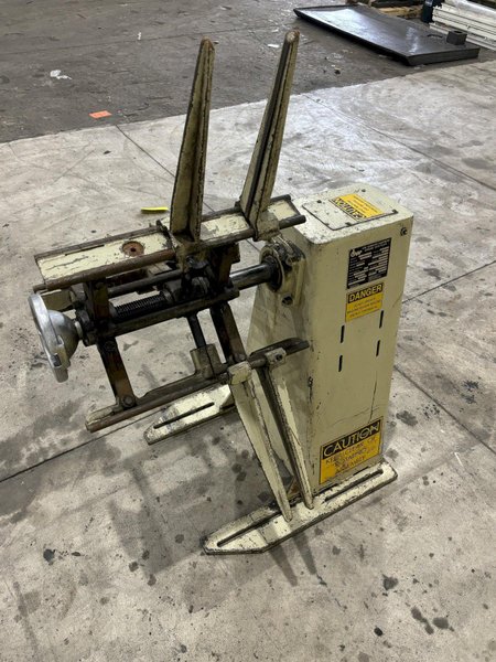 1,600 LB X 18&quot; CWP MODEL #2R  PULL OFF COIL REEL UNCOILER: STOCK #20860