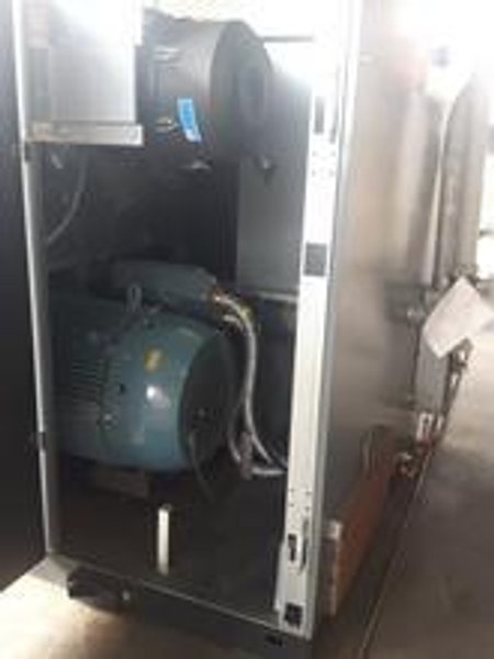 150 HP ATLAS-COPCO GA110VSD ROTARY SCREW AIR COMPRESSOR.(NEW IN 2018) STOCK # 0253824