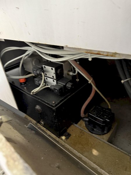 BTM M-370SA HORIZONTAL BANDSAW. STOCK # 0776825.