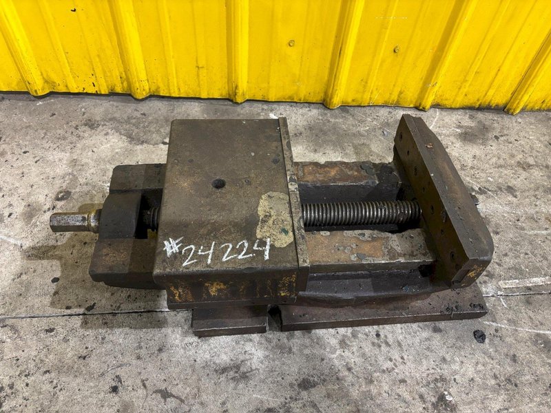12" X 12" MACHINIST MILL VISE: YOBRO #24224