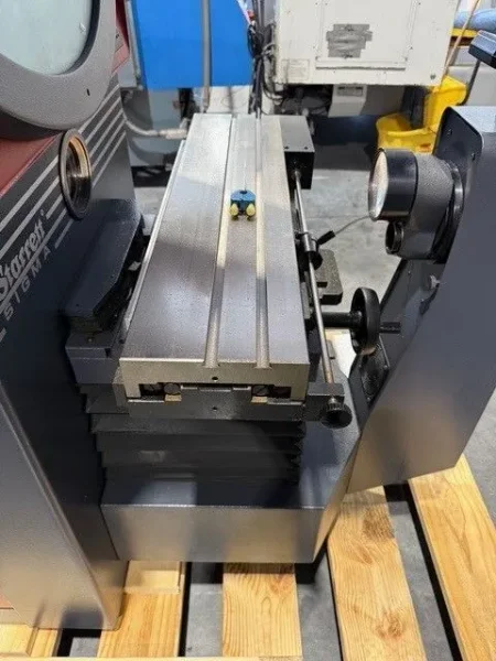 31.5” STARRETT HC-800 Optical Comparator DRO 10X, 20X, 50X #7297