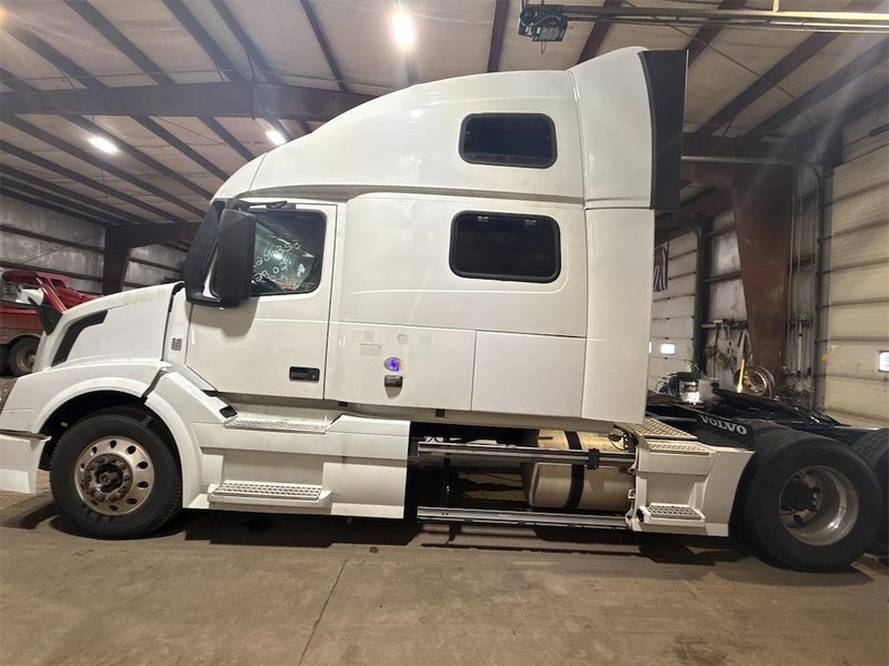 2018 Volvo VNL64T780