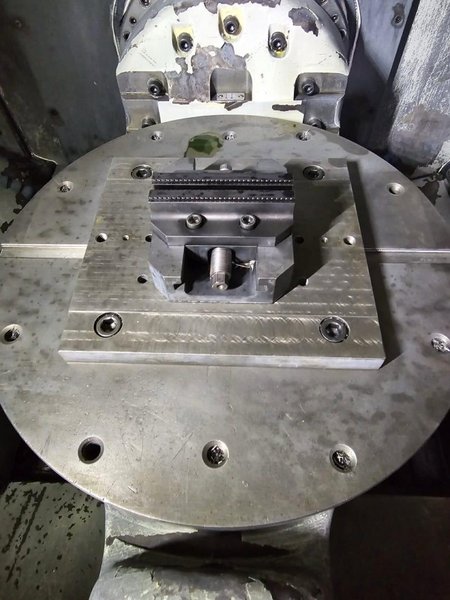 Mazak VCU 500A 5X UMC, 2014 – TSC, 5 Axis Trunnion Rotary, Probing