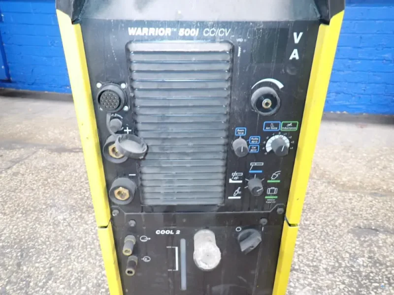 ESAB WELDER  -  MIG 5000i
